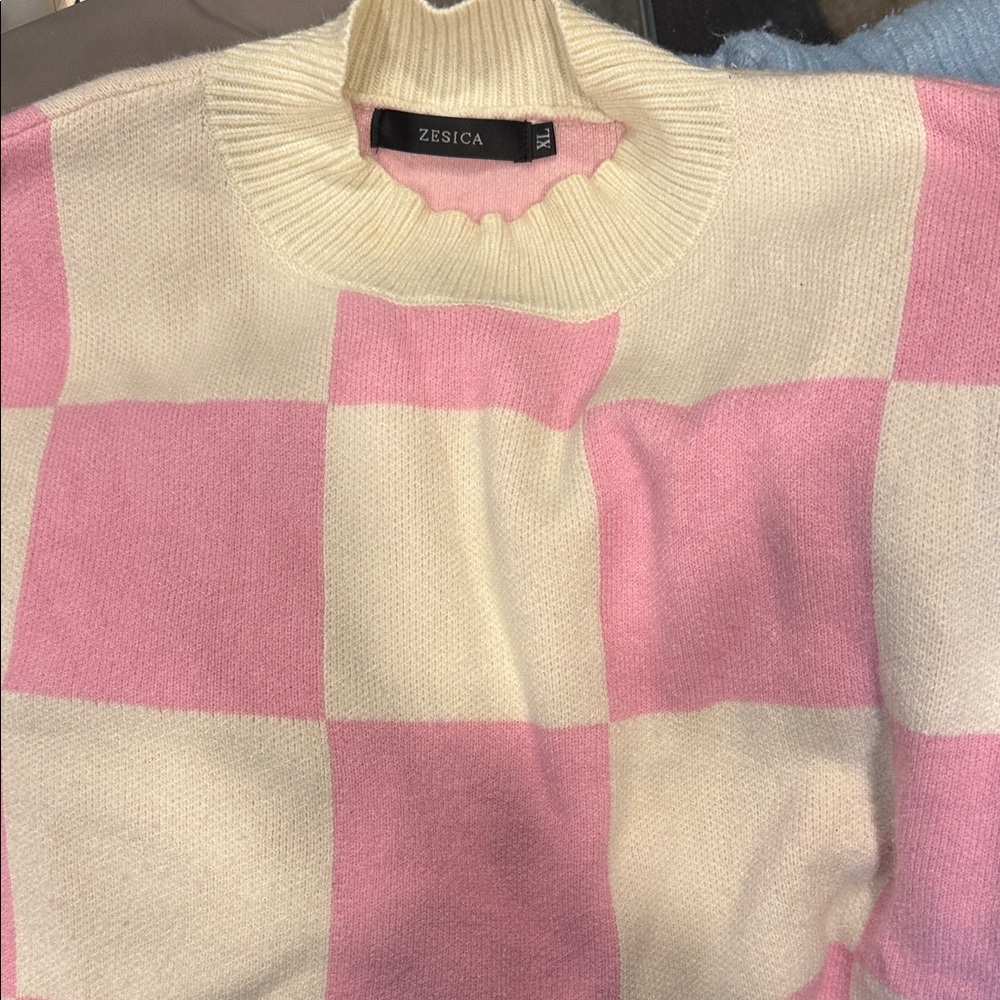 Zesica Pink and Cream Checkered Turtleneck Sweater XL